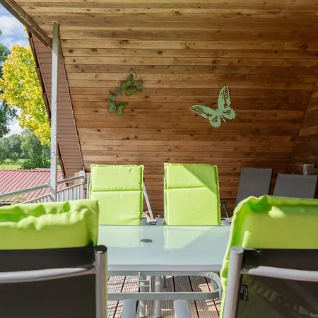 Apartman An Der Eichenallee, 35200 Hesel