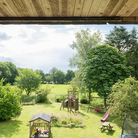 An Der Eichenallee, 35200 *