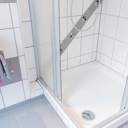 An Der Eichenallee, 35200 * Hesel