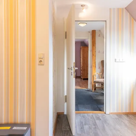 An Der Eichenallee, 35200 Apartment *