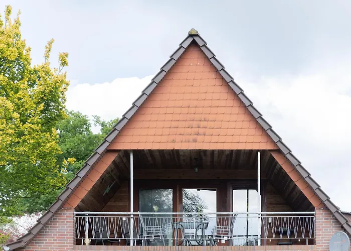 An Der Eichenallee, 35200 *