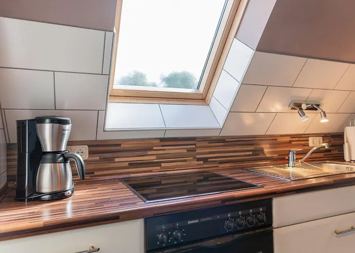 شقة An Der Eichenallee, 35200 *